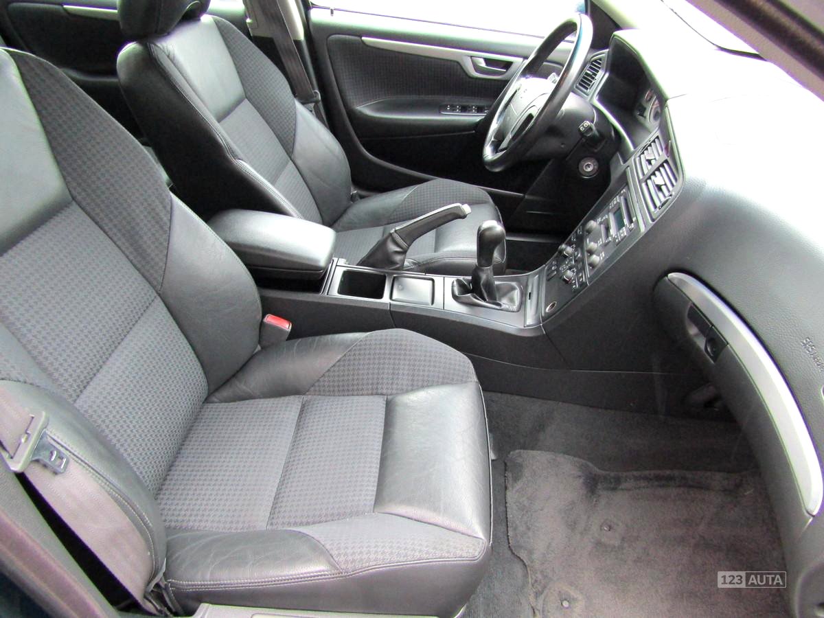 Volvo V70, 2003 - pohled č. 16