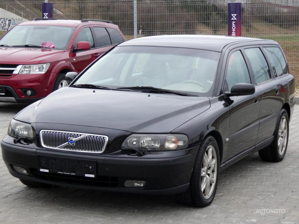 Volvo V70, 2004 - pohled č. 2