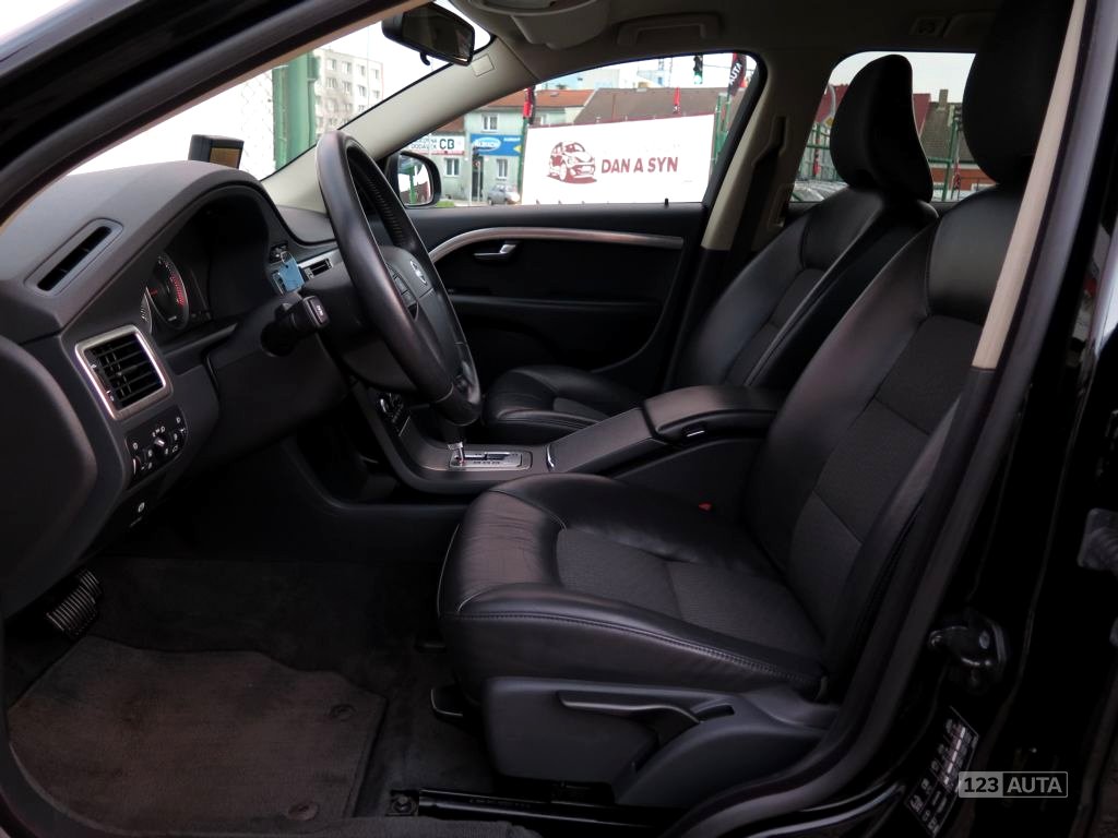 Volvo V70, 2008 - pohled č. 11