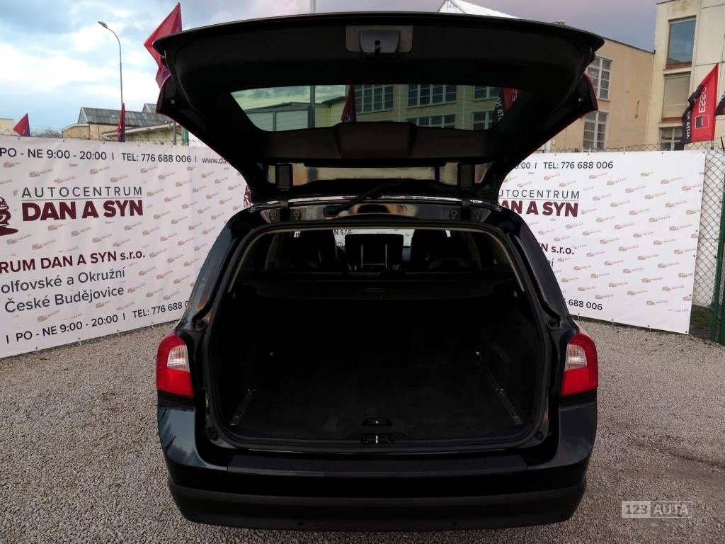 Volvo V70, 2008 - pohled č. 13