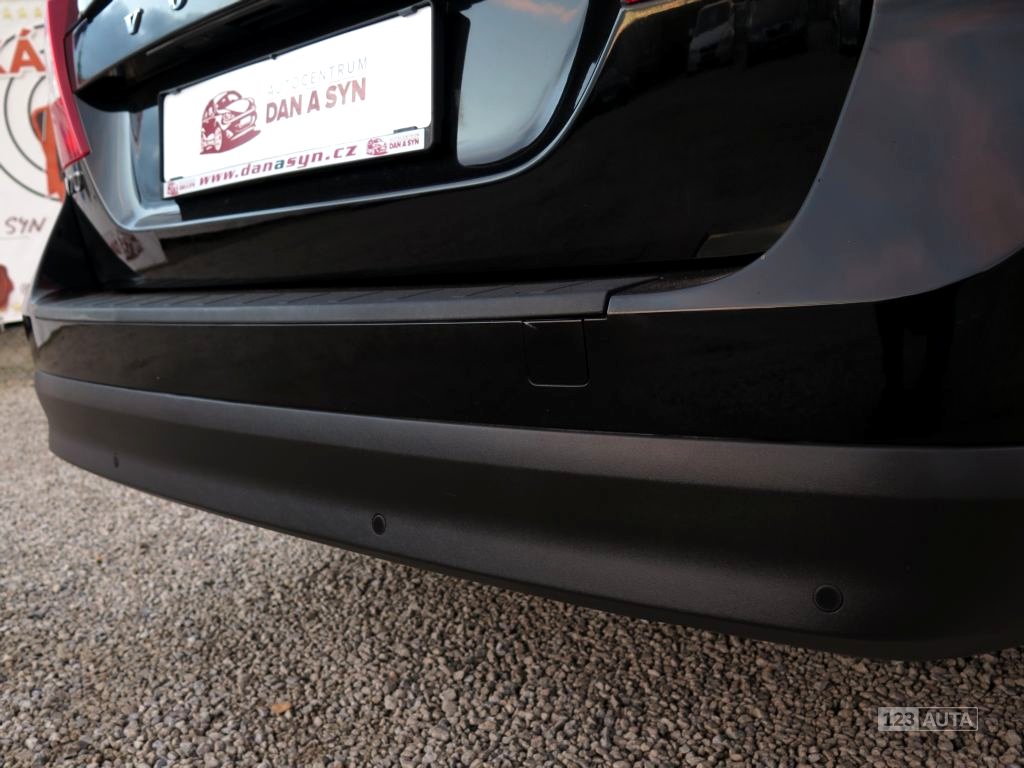 Volvo V70, 2008 - pohled č. 15