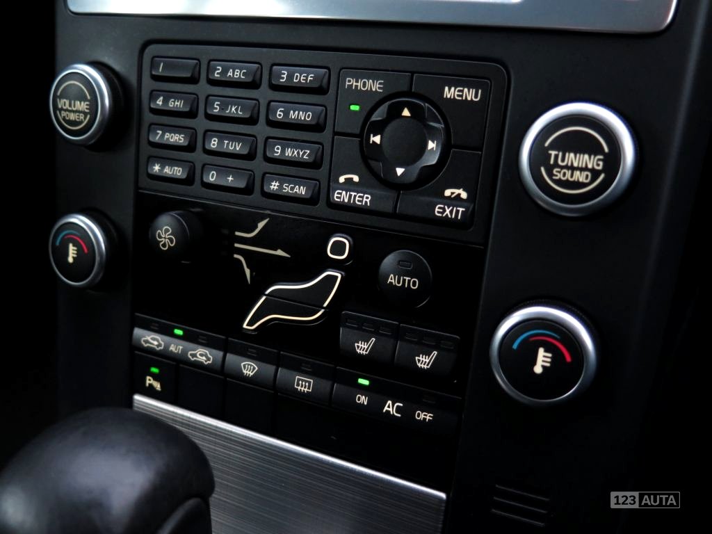 Volvo V70, 2008 - pohled č. 19