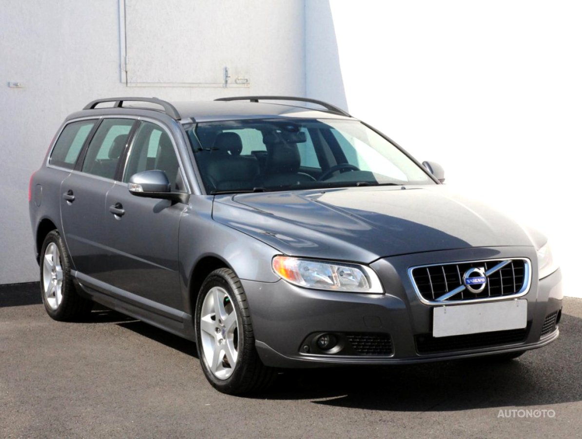 Volvo V70, 2015 - celkový pohled