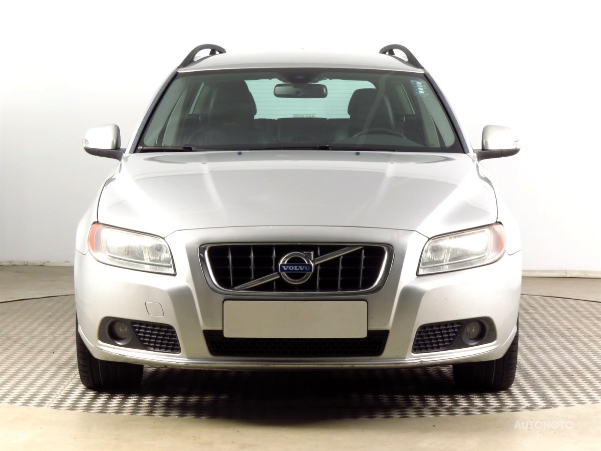 Volvo V70, 2010 - pohled č. 2