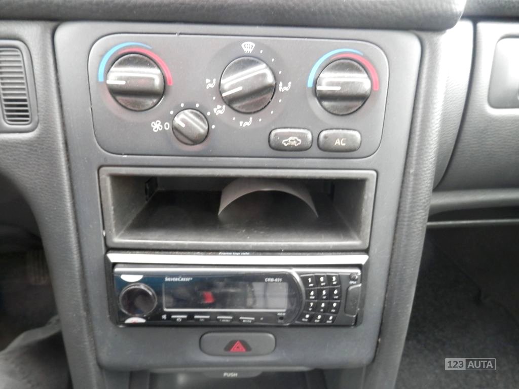 Volvo V70, 1998 - pohled č. 12