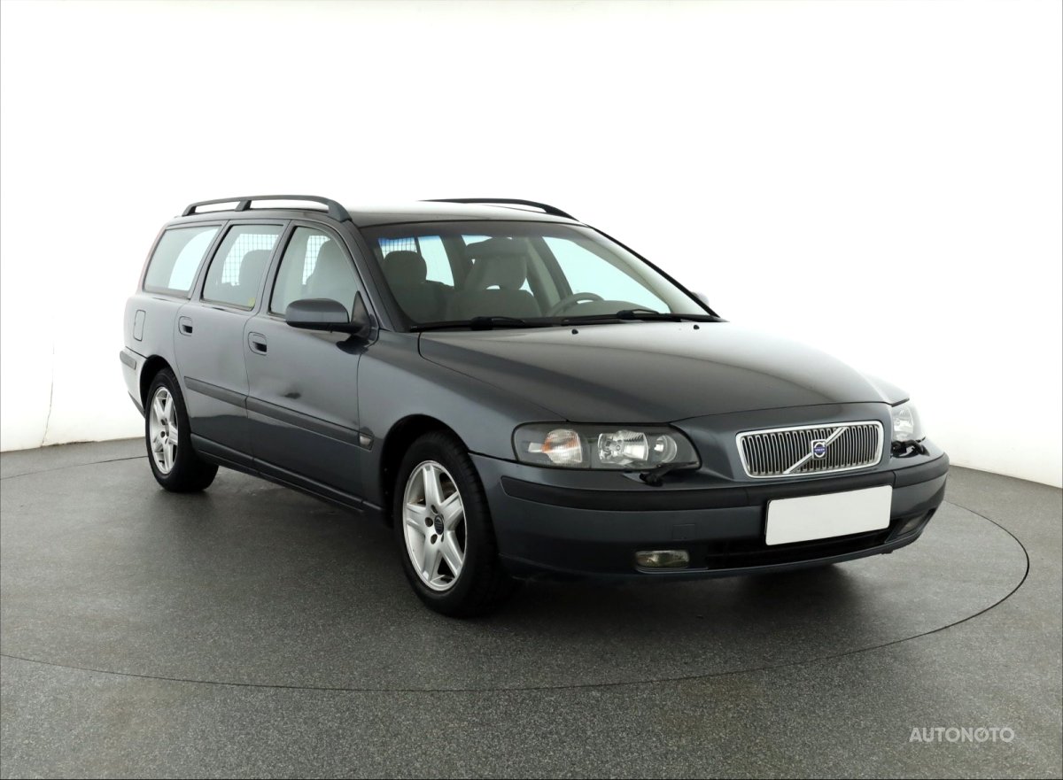 Volvo V70, 2003 - celkový pohled