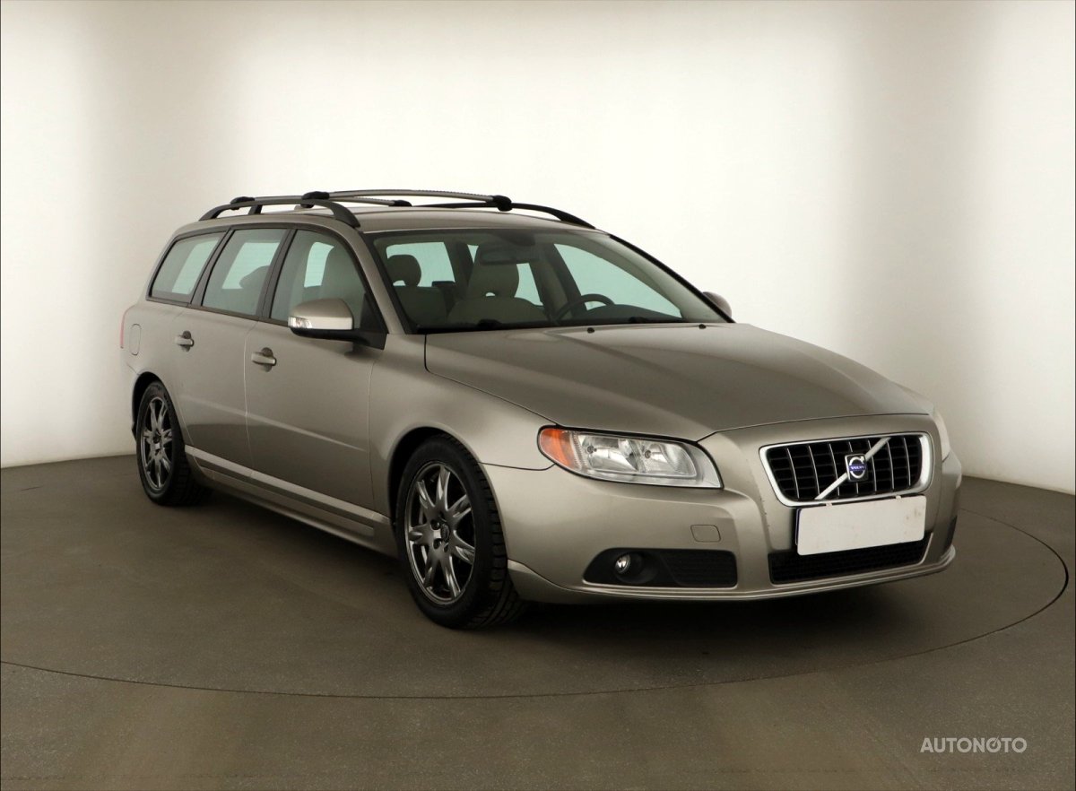 Volvo V70, 2008 - celkový pohled
