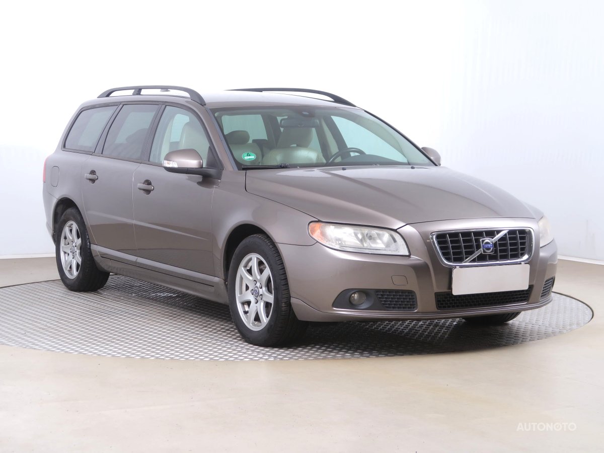 Volvo V70, 2008 - celkový pohled