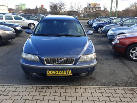 Volvo V70, 2002 - pohled č. 2
