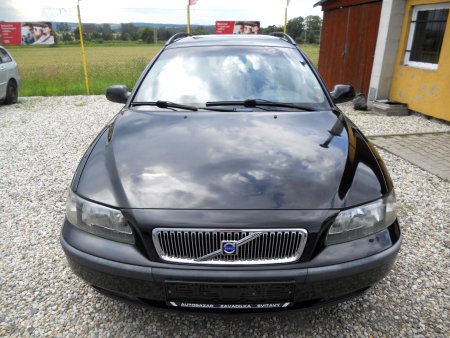 Volvo V70, 2002 - pohled č. 2