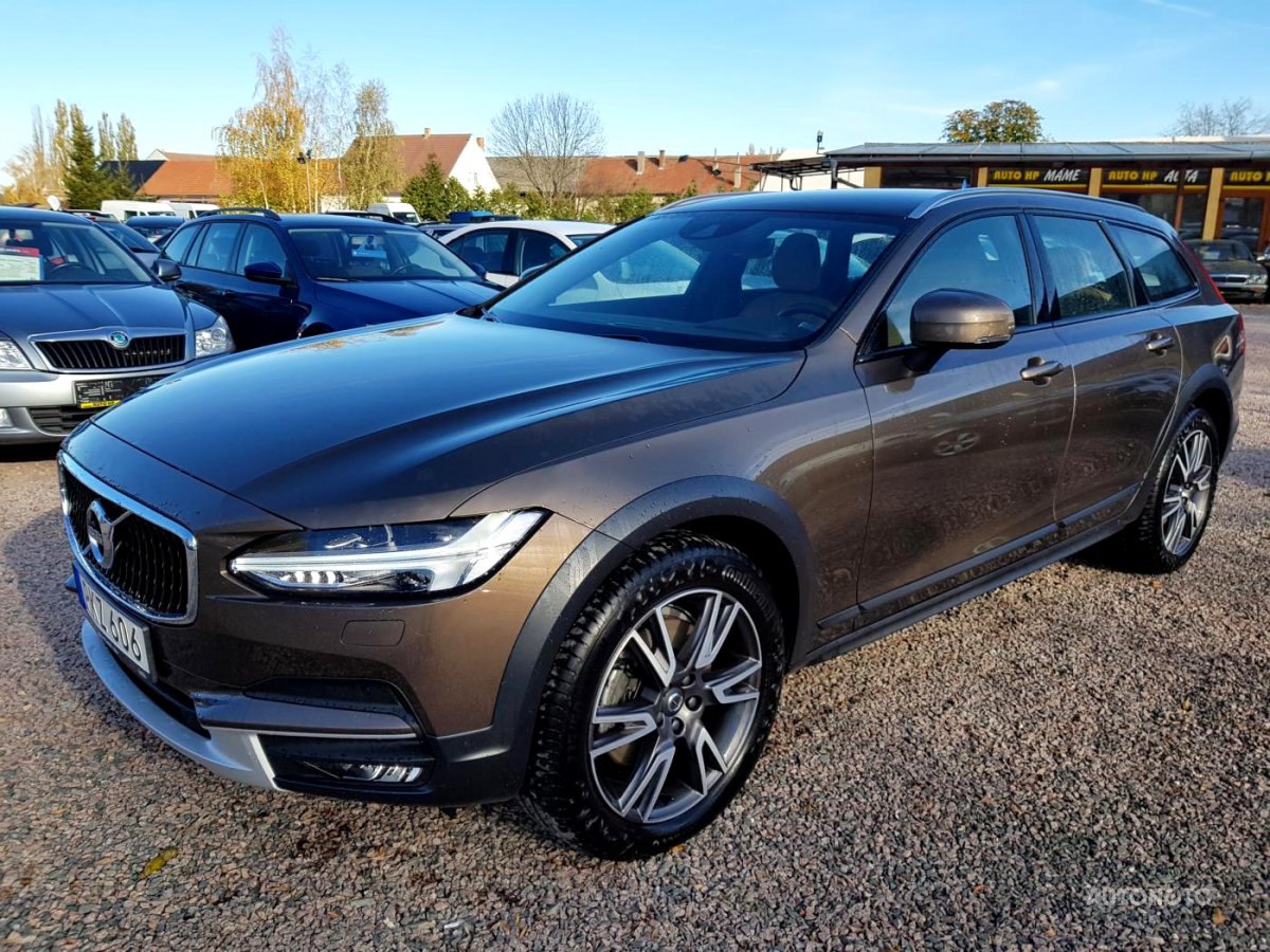 Volvo V90, 2017 - celkový pohled