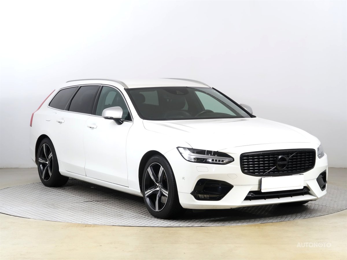 Volvo V90, 2017 - celkový pohled