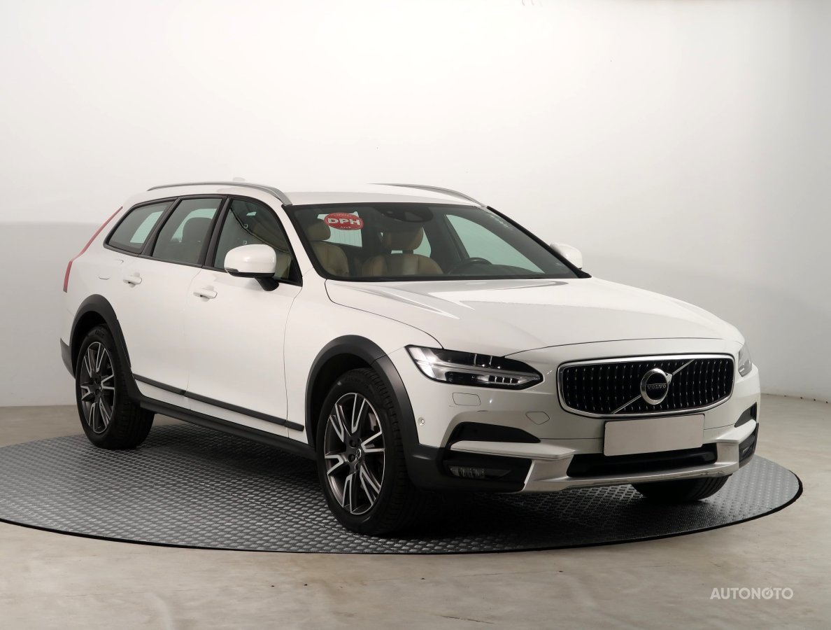 Volvo V90, 2017 - celkový pohled
