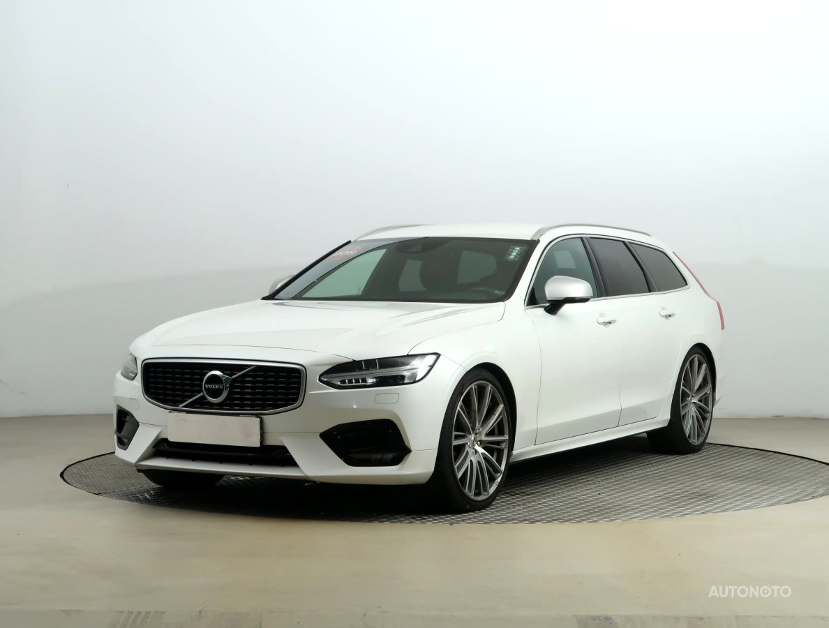 Volvo V90, 2018 - pohled č. 3