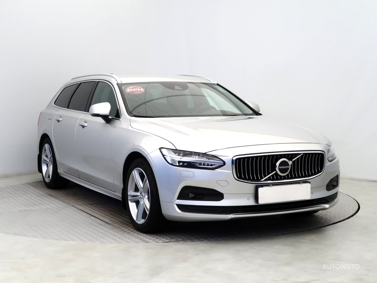 Volvo V90, 2021 - celkový pohled