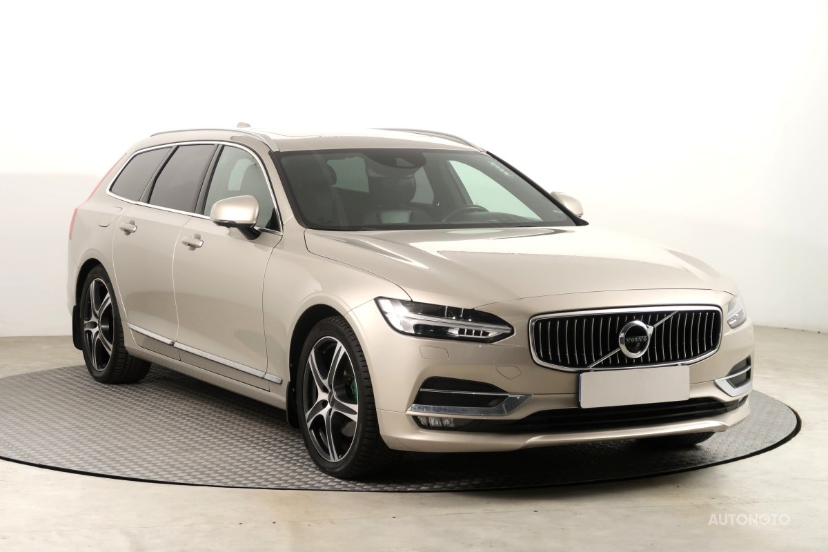 Volvo V90, 2016 - celkový pohled