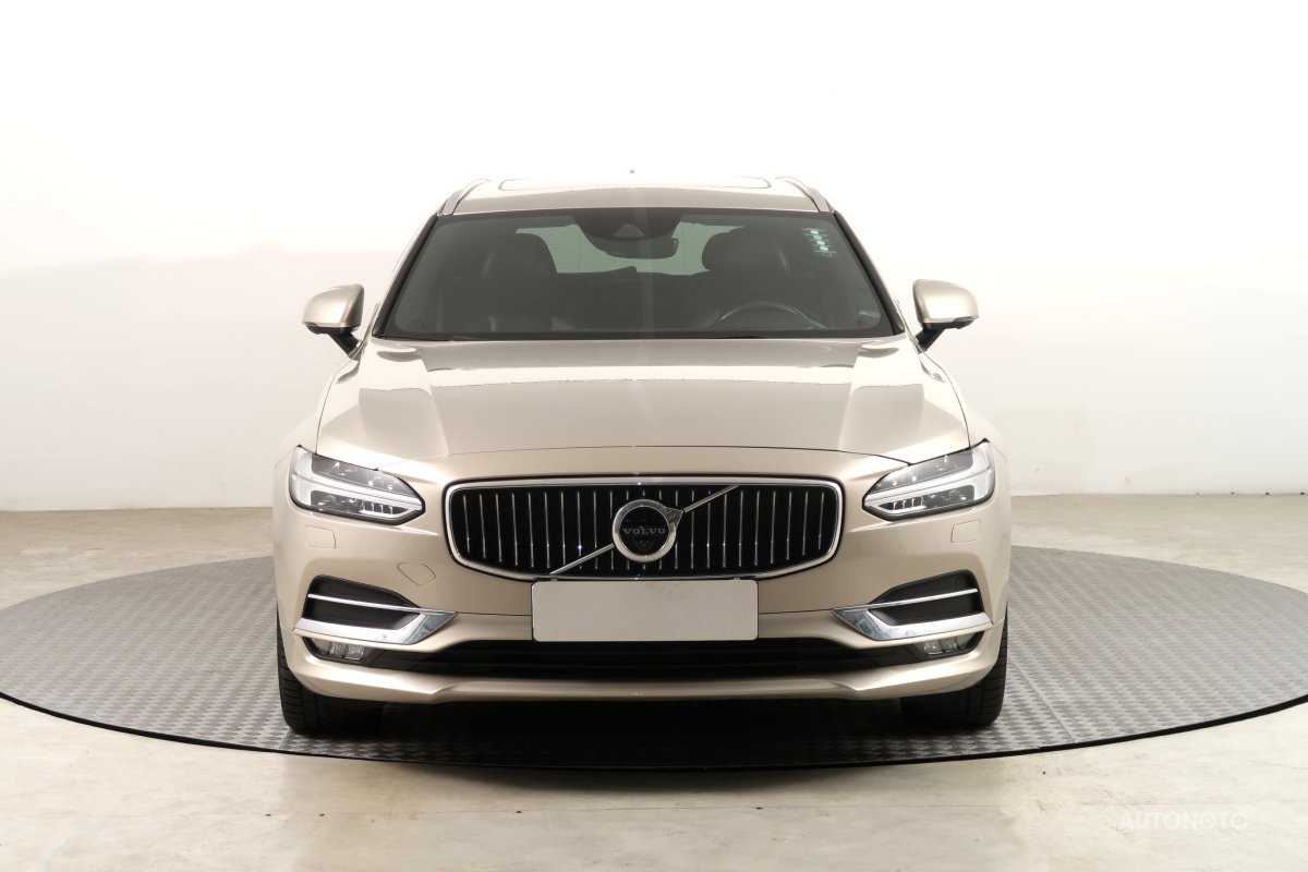 Volvo V90, 2016 - pohled č. 2