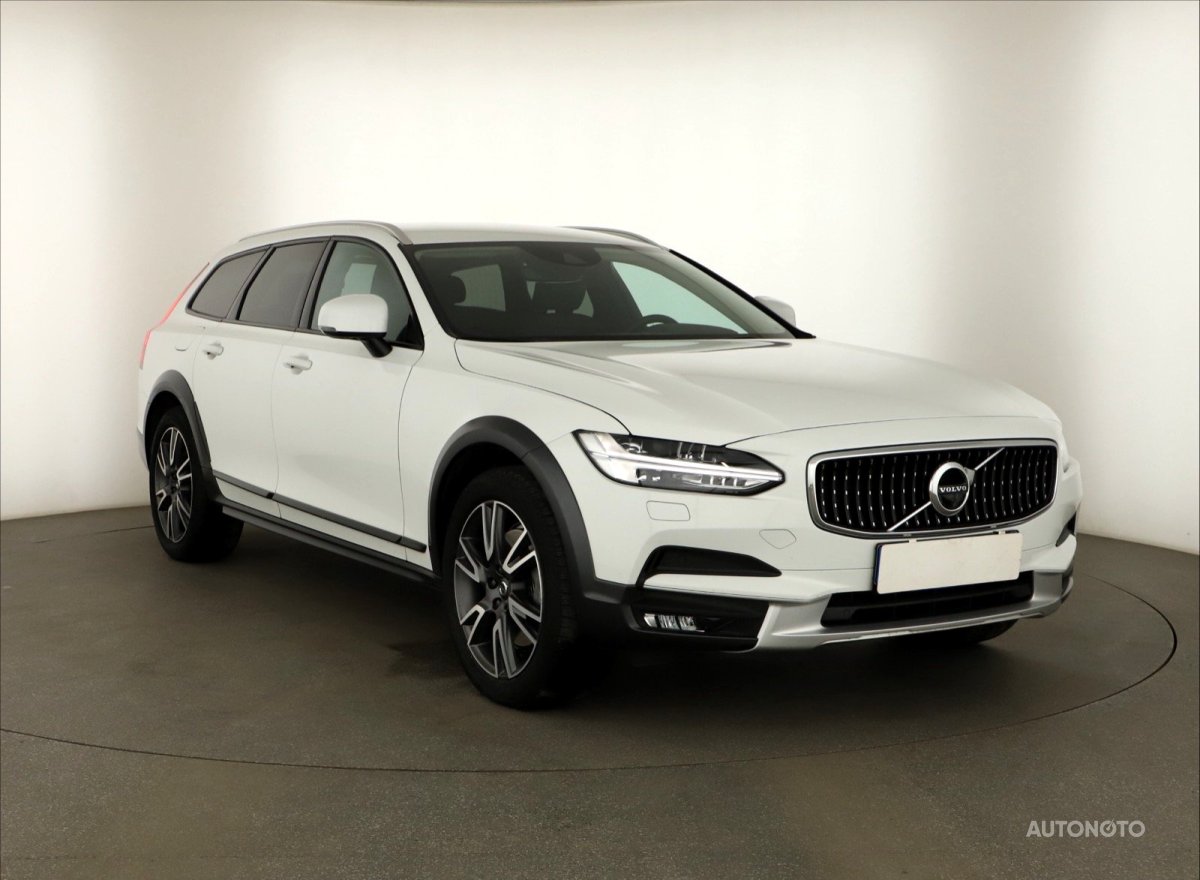 Volvo V90, 2019 - celkový pohled