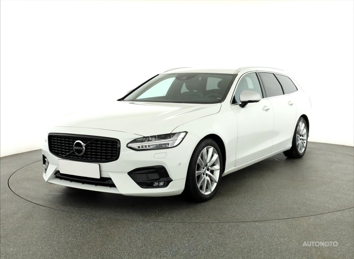 Volvo V90, 2017 - pohled č. 3