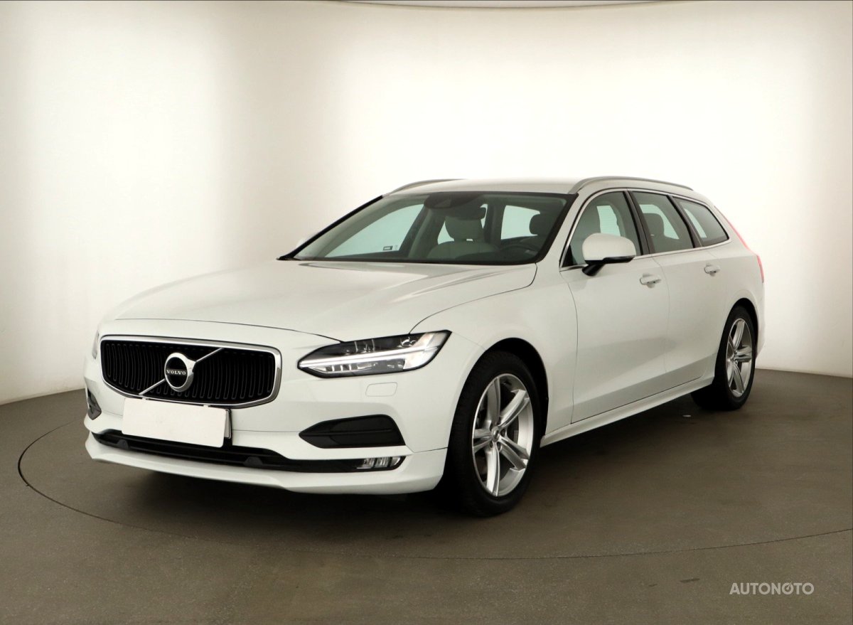 Volvo V90, 2018 - pohled č. 3