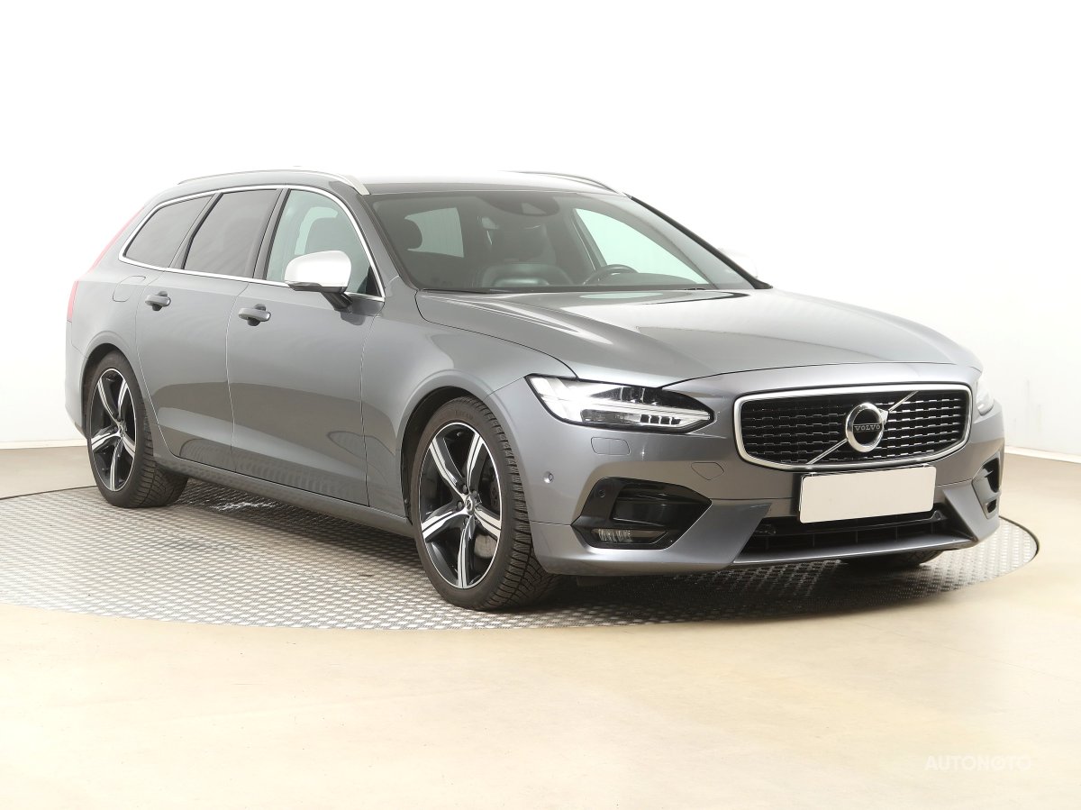 Volvo V90, 2017 - celkový pohled