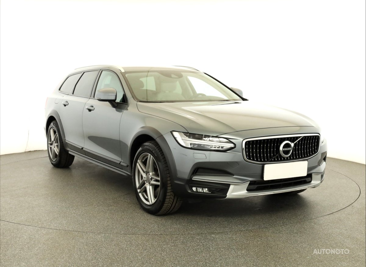 Volvo V90, 2017 - celkový pohled