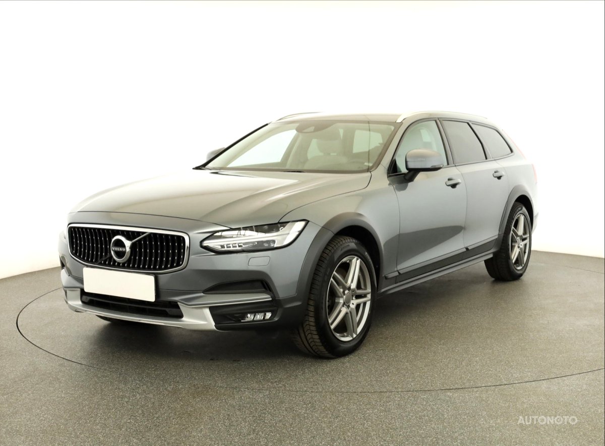 Volvo V90, 2017 - pohled č. 3