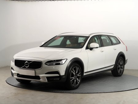 Volvo V90, 2017 - pohled č. 3