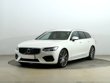Volvo V90, 2018 - pohled č. 3