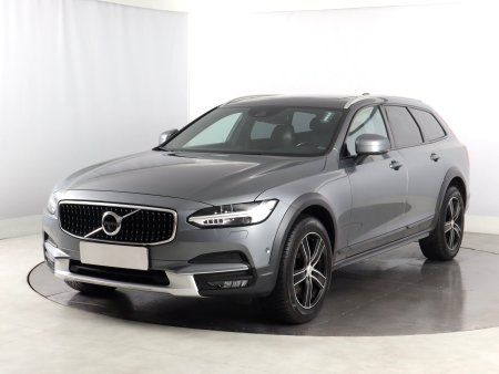 Volvo V90, 2017 - pohled č. 3