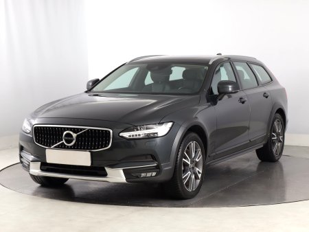 Volvo V90, 2019 - pohled č. 3