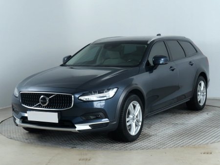 Volvo V90, 2020 - pohled č. 3