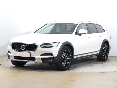 Volvo V90, 2017 - pohled č. 3