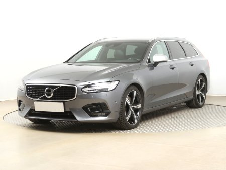 Volvo V90, 2017 - pohled č. 3