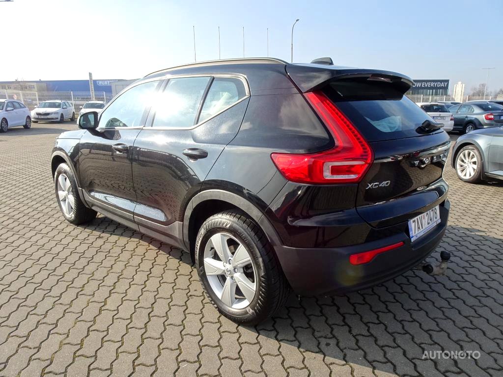 Volvo XC40, 2019 - pohled č. 3