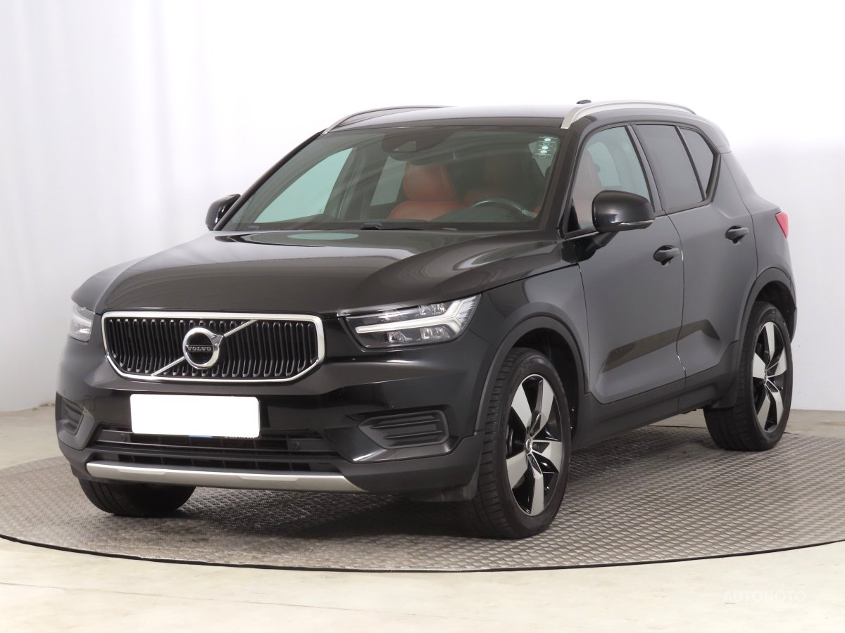Volvo XC40, 2018 - pohled č. 3