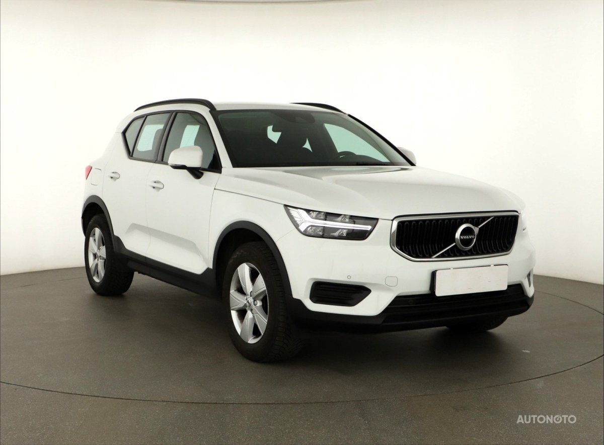 Volvo XC40, 2021 - pohled č. 1