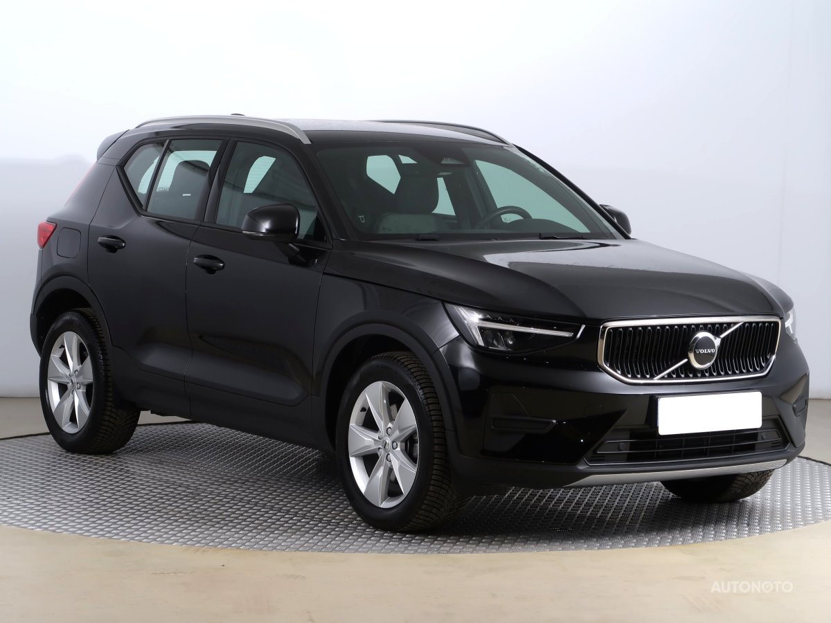 Volvo XC40, 2022 - pohled č. 1