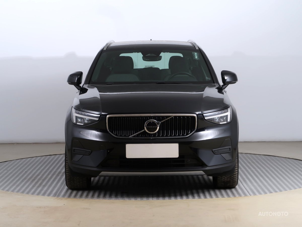 Volvo XC40, 2022 - pohled č. 2