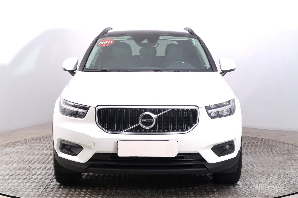 Volvo XC40, 2018 - pohled č. 2