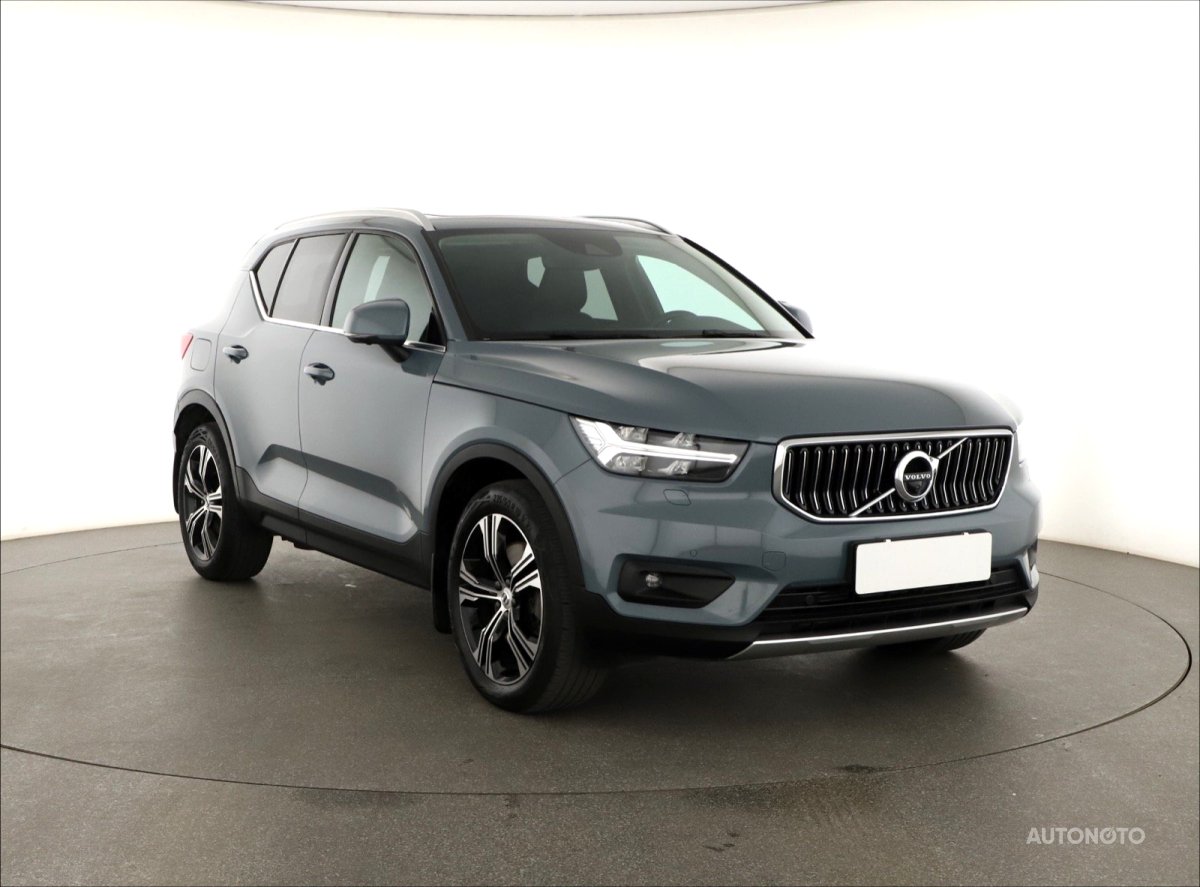 Volvo XC40, 2021 - celkový pohled