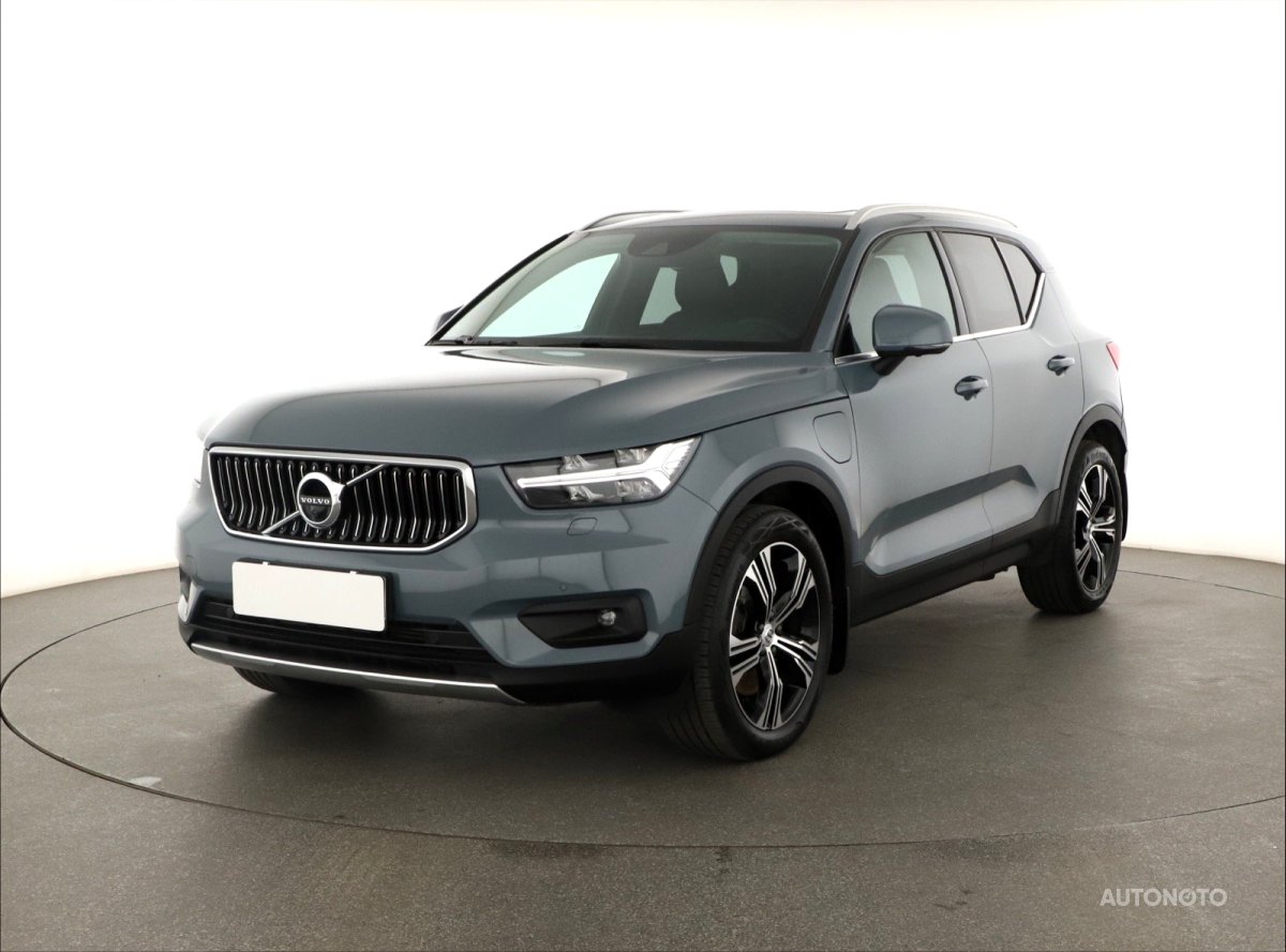 Volvo XC40, 2021 - pohled č. 3