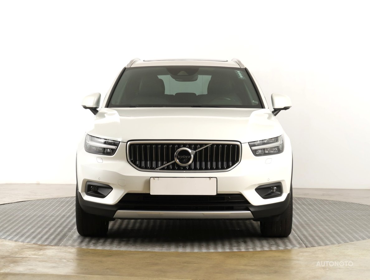 Volvo XC40, 2019 - pohled č. 2