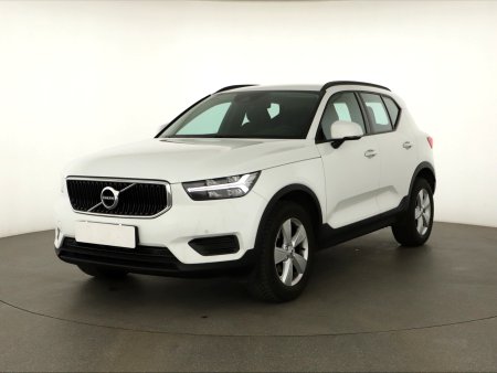 Volvo XC40, 2021 - pohled č. 3