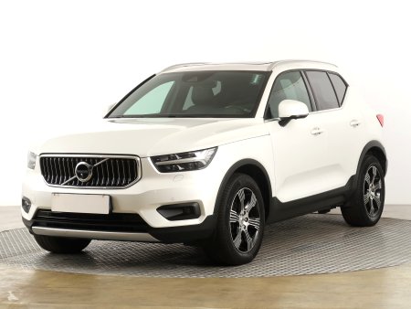 Volvo XC40, 2019 - pohled č. 3