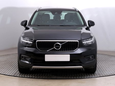 Volvo XC40, 2021 - pohled č. 2