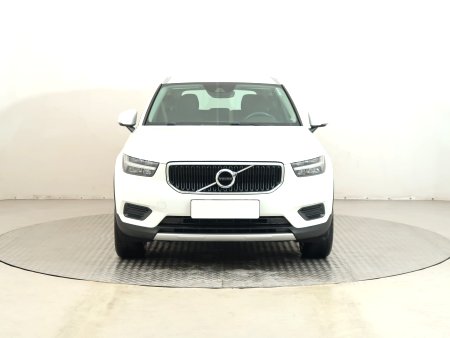 Volvo XC40, 2019 - pohled č. 2