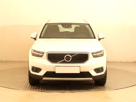 Volvo XC40, 2020 - pohled č. 2