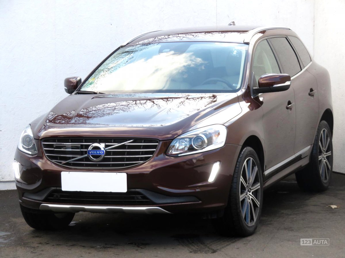 Volvo XC60, 2015 - pohled č. 3