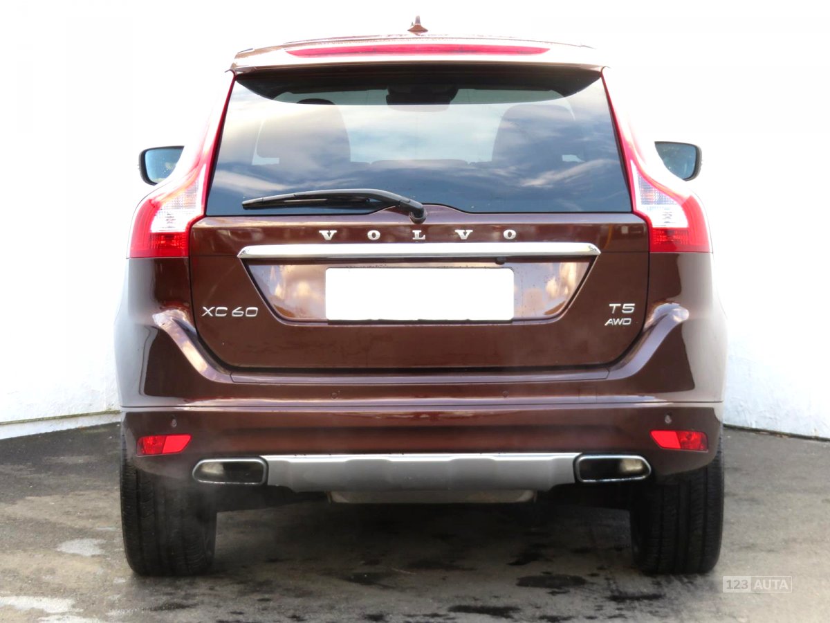 Volvo XC60, 2015 - pohled č. 6